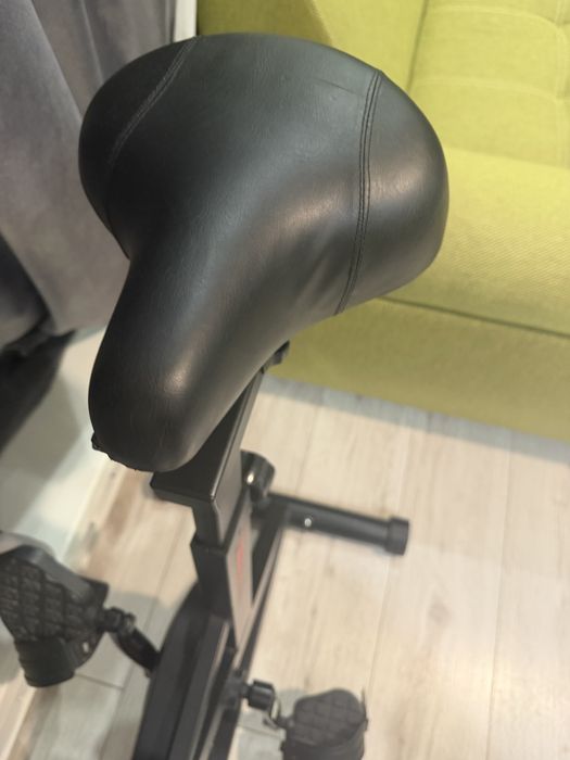 Велотренажер горизонтальный