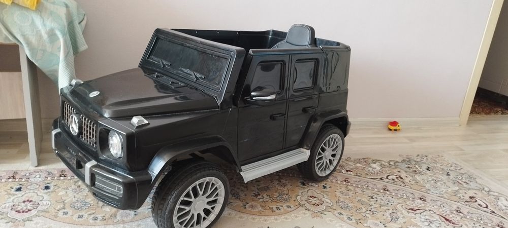 Машинка для Мальвика с пультом