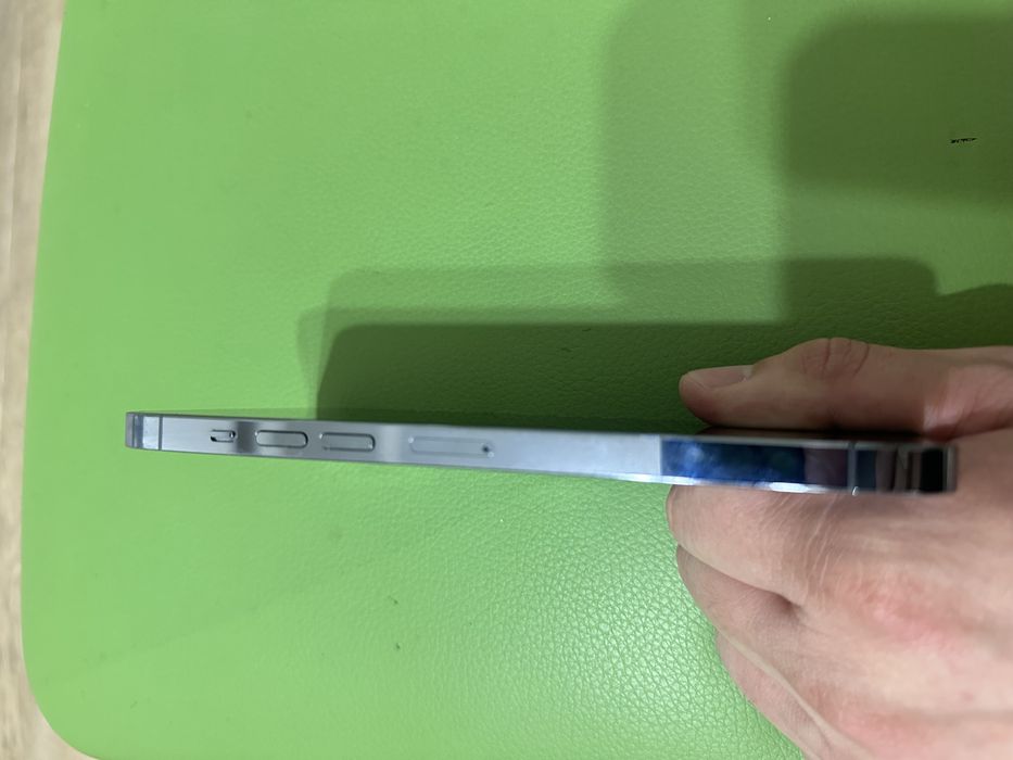 Продам Iphone 13 Pro MAX 256 g