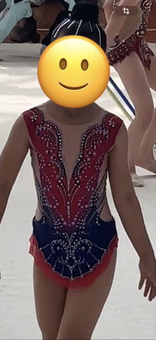 Продам гимнастический купальник