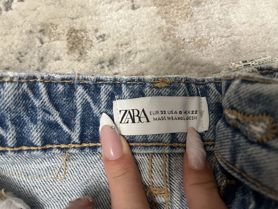 Къси панталони ZARA