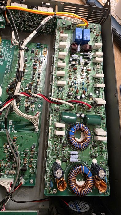 Крайно стъпало Yamaha  P3500s