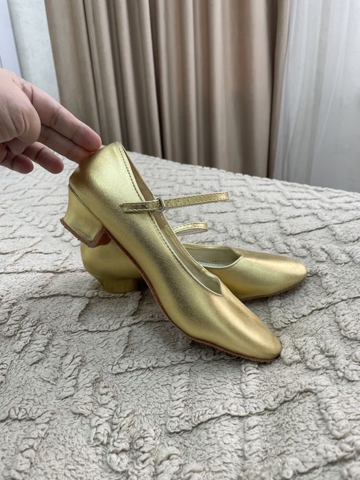 Туфли для танцев детские