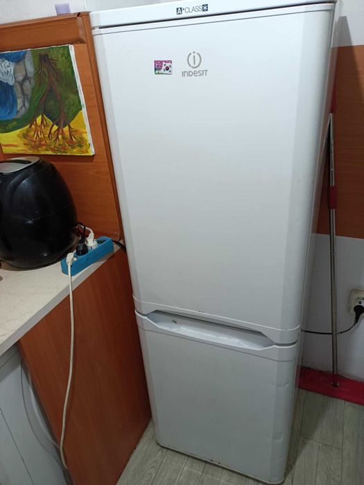 Дава се под наем Едностаен апартамент в Шумен, 2-ри корпус - 54 кв.м за 357 € - Снимка #10