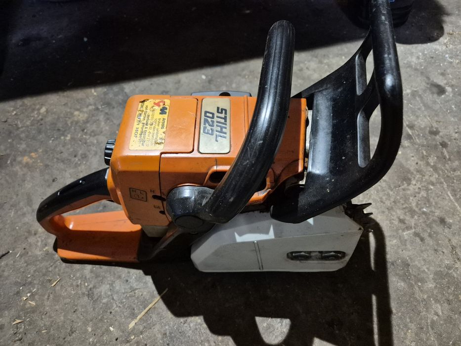 Drujbă  STIHL 023