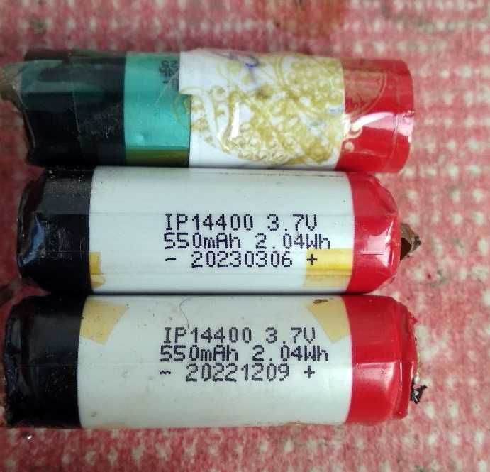 Литиевые аккумуляторы разные
