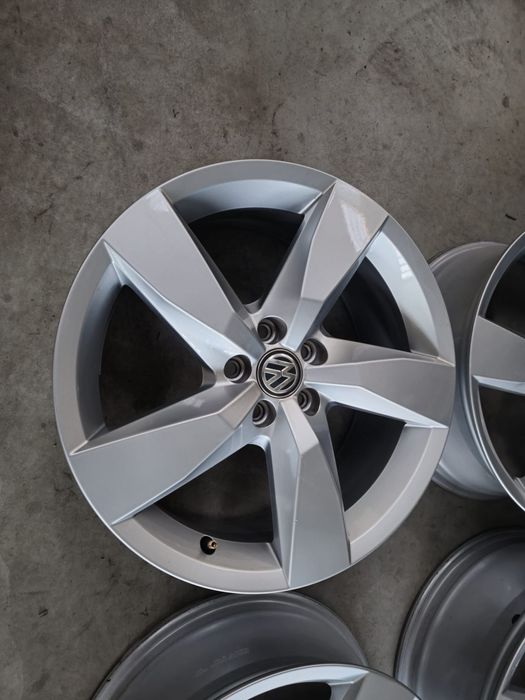 Jante 5x100 R17 Vw T Cross Taigo originale stare foarte buna
