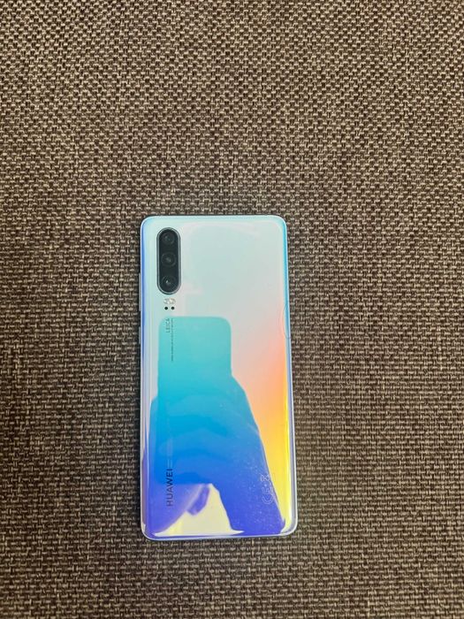 Продам Huawei P30