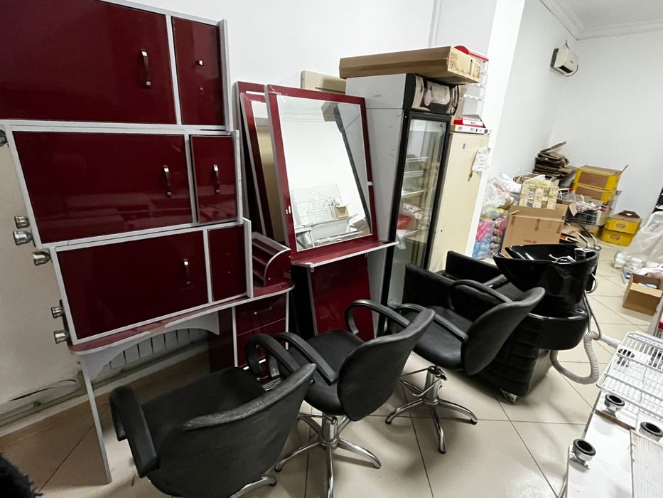 Продам мебели для Салона Парикмахер