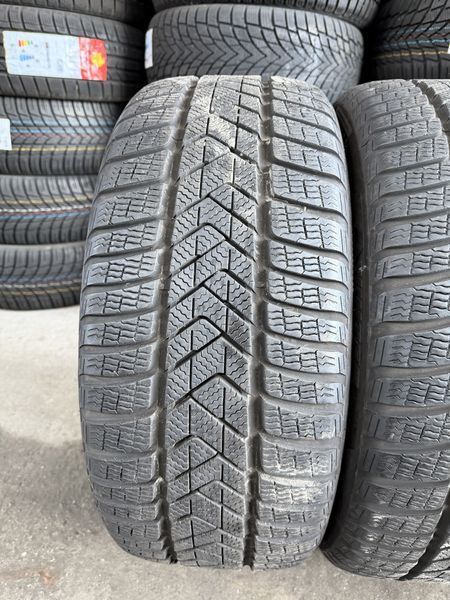 235/45/18 PIRELLI 4бр