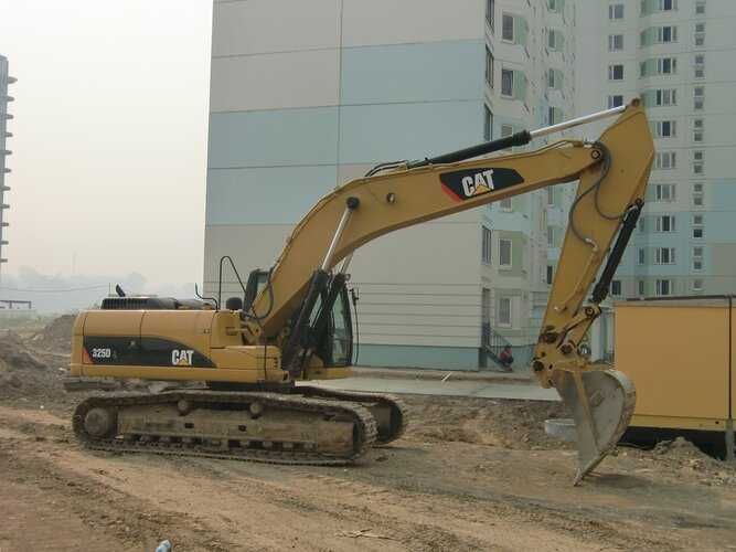Inchiriere Excavator - Excavatoare Premium - Freza asfalt - Buldo