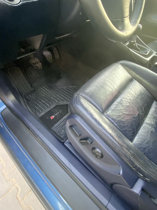 AUDI A4 2001 — imagine 4