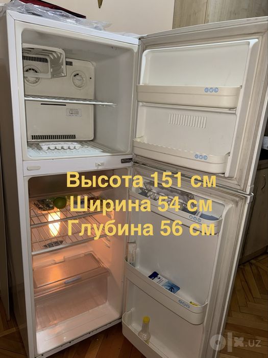 Холодильник LG двухкамерный