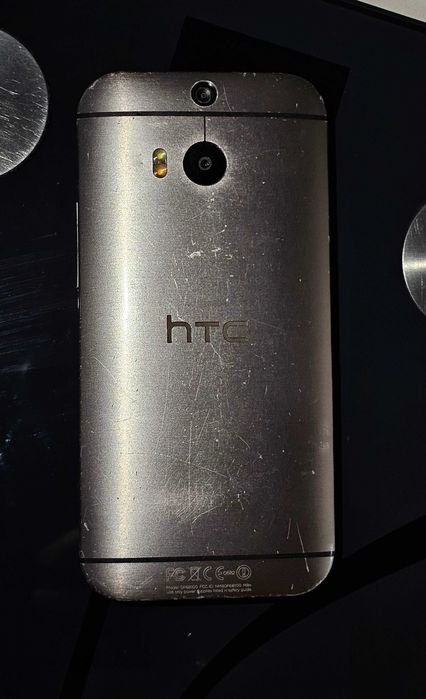 Telefon HTC ONE M8