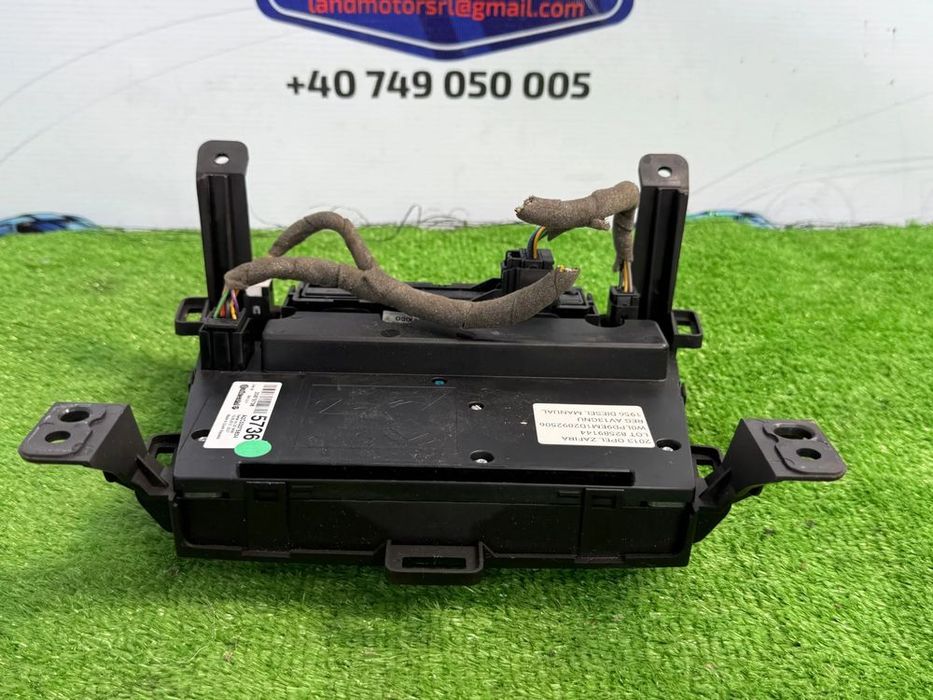 SISTEM NAVIGATIE / RADIO CD / AUDIO OPEL ZAFIRA C 2013 2.0 DIESEL HATCHBACK COD OEM 20875736 A2C53375834 2011-2019
