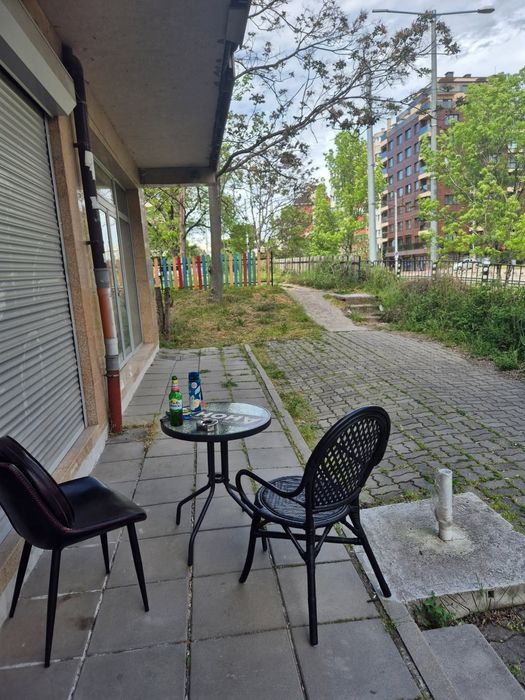 Заведение под наем в София, Банишора