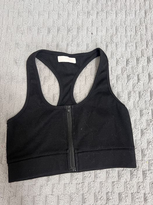 Топ спортивный женский