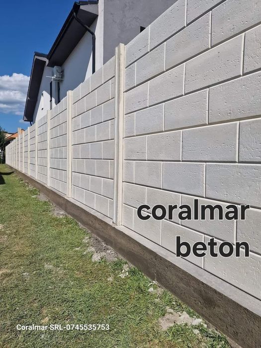 Vindem garduri prefabricate