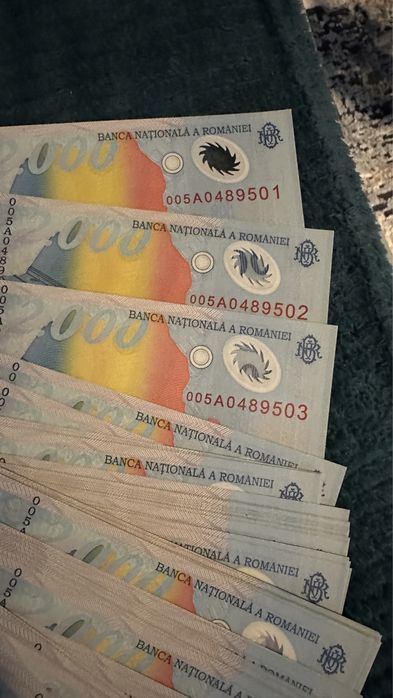 bancnota 2000 lei eclipsa