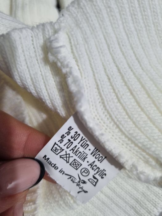 Vestă nouă maletă nouă