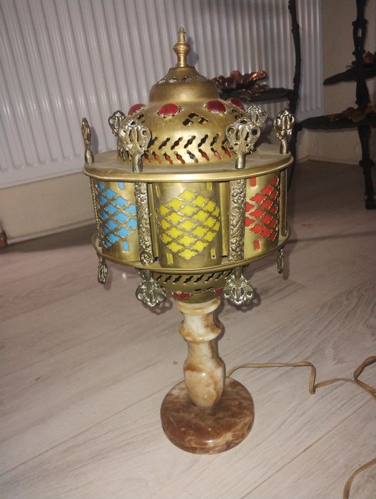 Lampă orientală deosebită