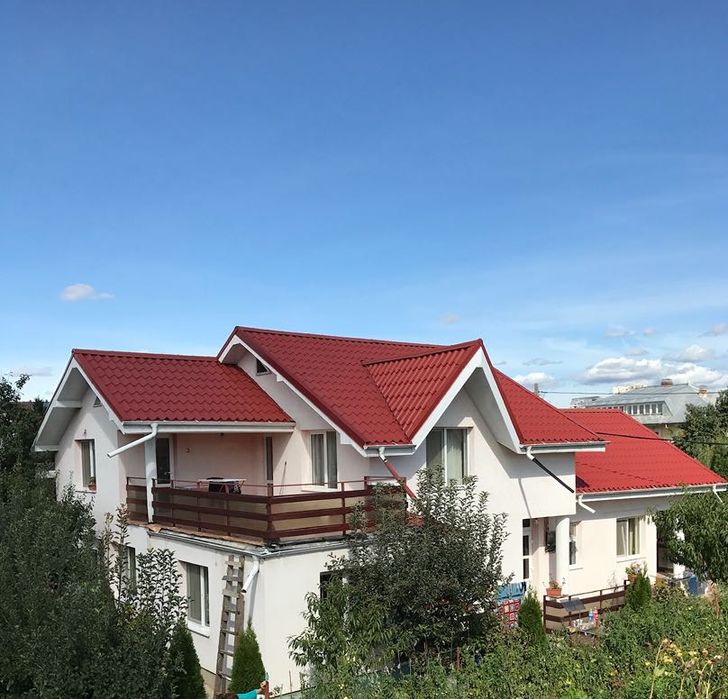 Vand casa zona aerodrom