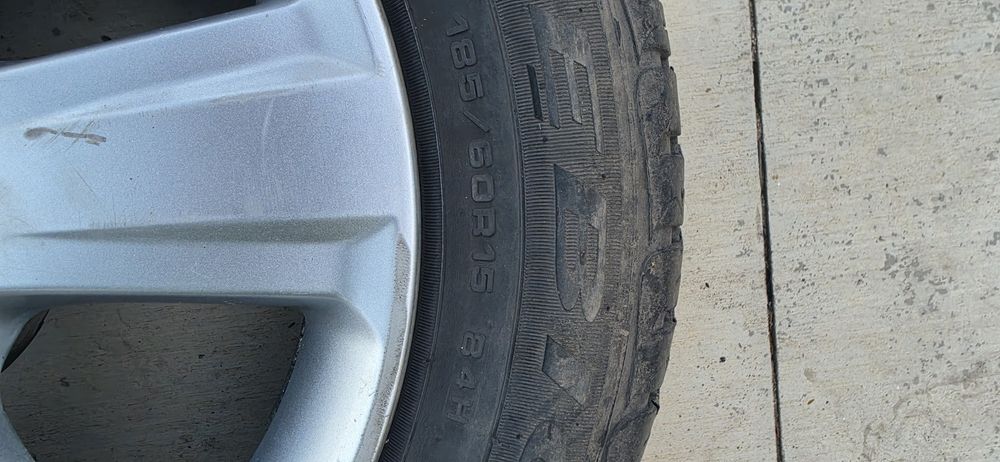 Летни гуми 185/60 R15 – DOT 2023 (карани 2 сезона)