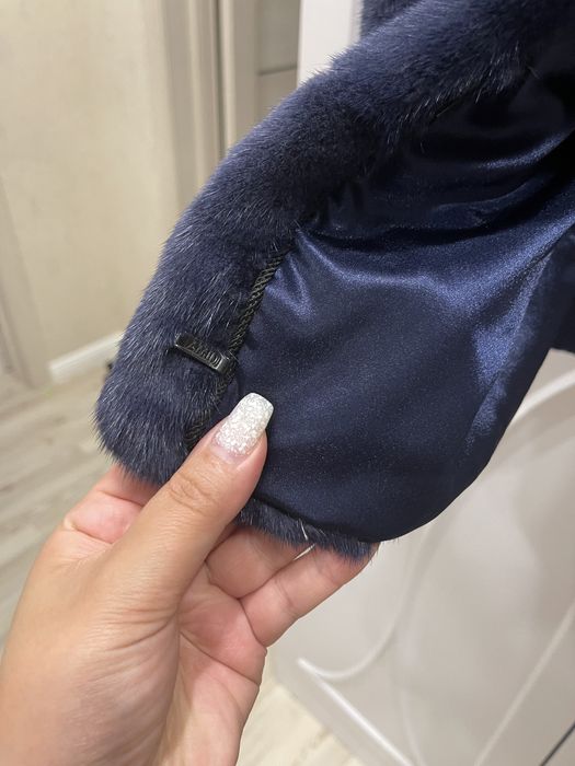 Продам шубу в отличном состояний !