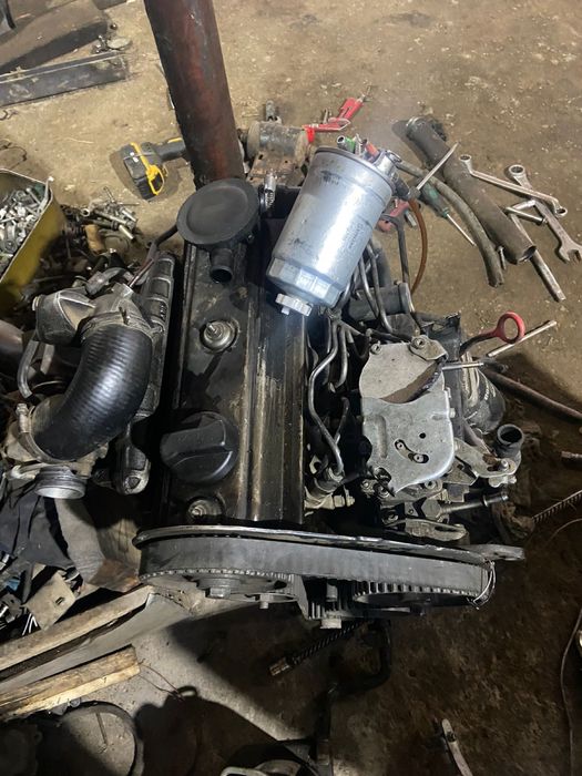 Мотор от пассат б3