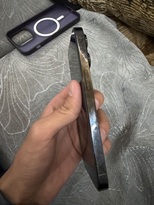 Продам Iphone 14 pro 128