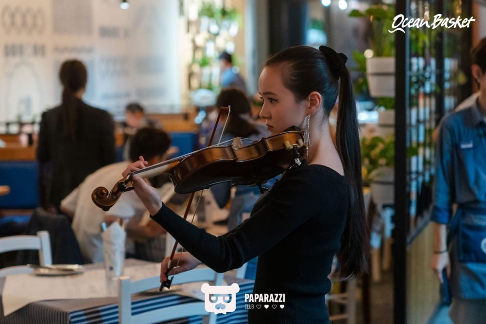 Скрипка - живая  музыка