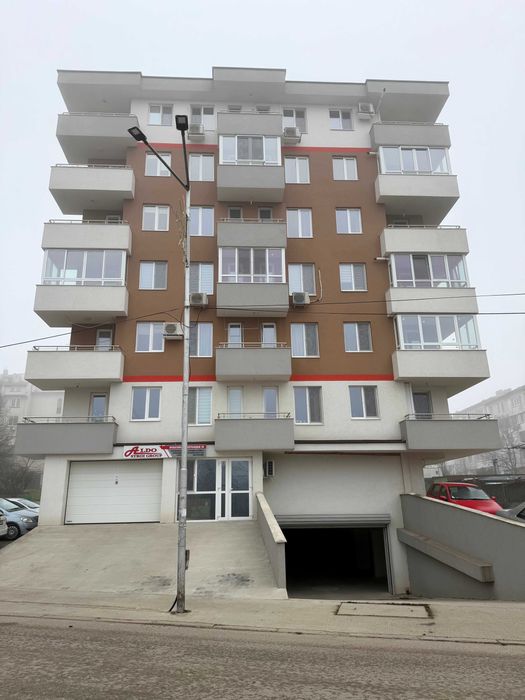 Продава се Гараж / Паркомясто в Велико Търново, Бузлуджа - 20 кв.м за 689 €/кв.м - Снимка #1