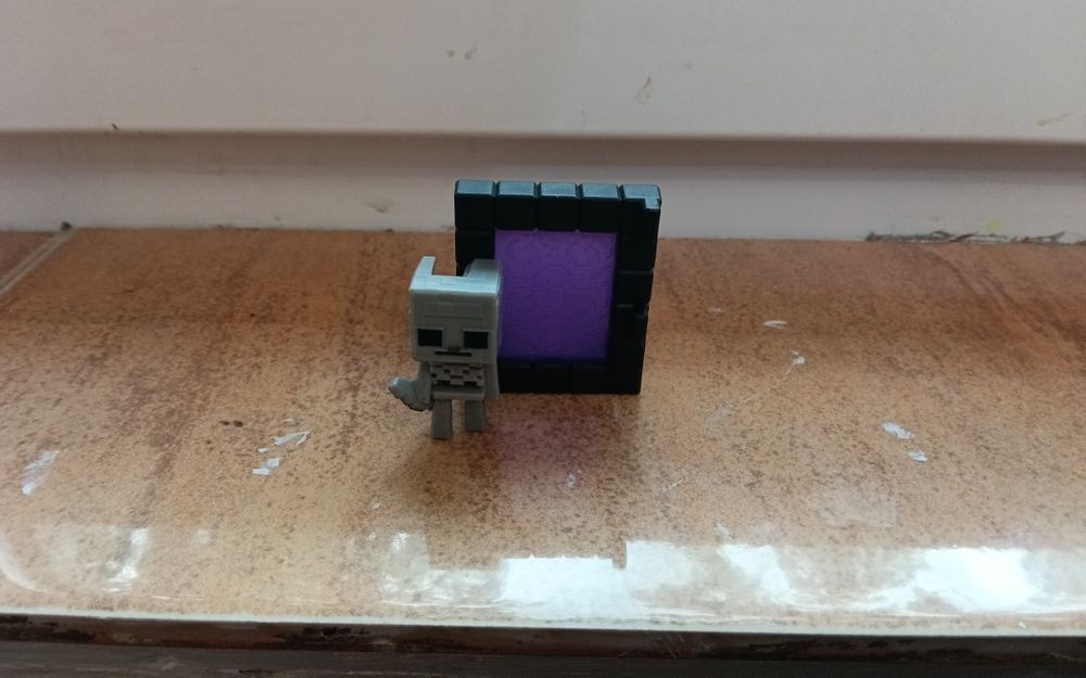 Figurine Kinder joy Minecraft