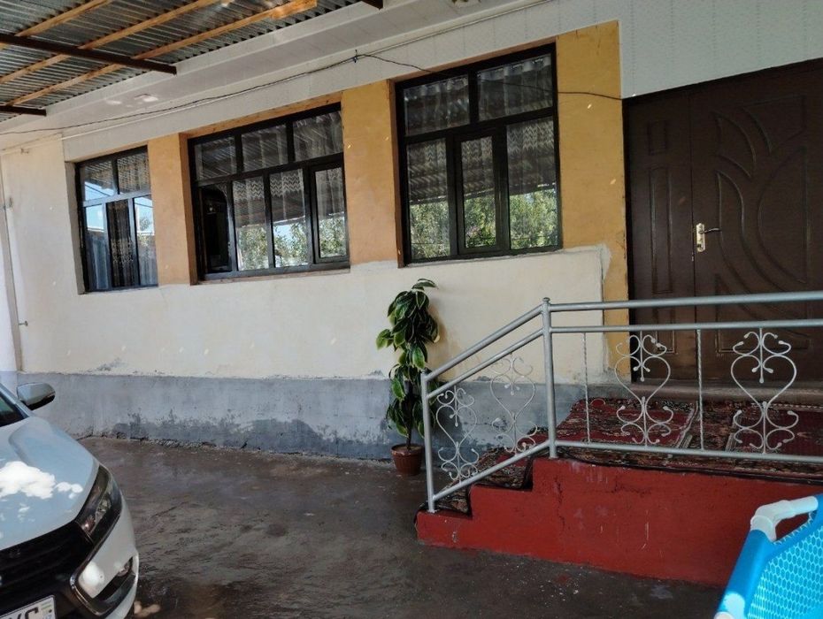 Uy ijaraga berladi Tosh viloyati Ortasaroyda joylashgan