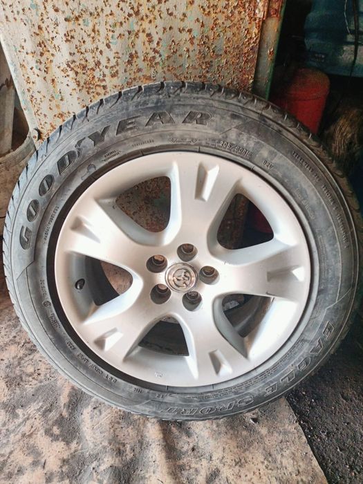 Продам диски с резиной