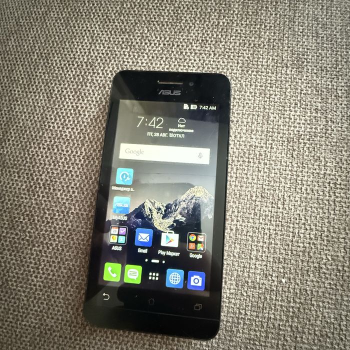 iPhone 5S, 64 Gb, серебристый