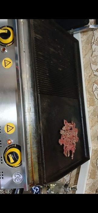 Поверхность для жарки бургеров