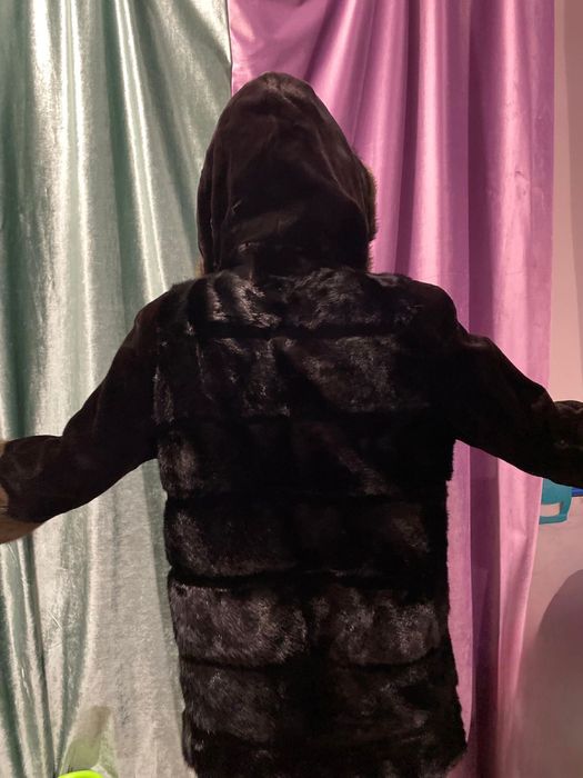 Норковая шуба срочно