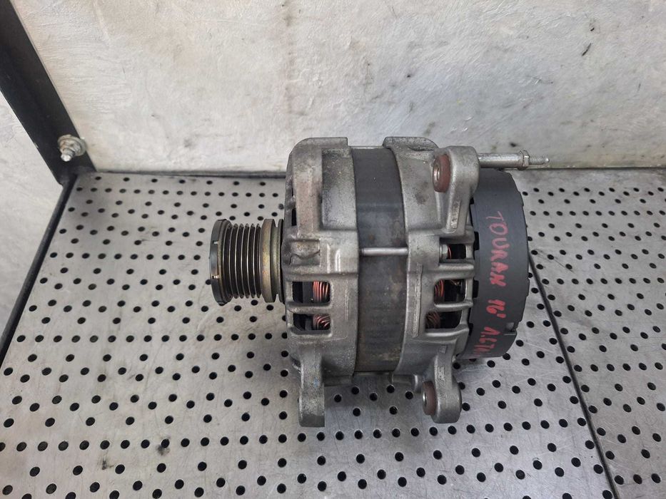 alternator 1.6 tdi crk vw touran 5t1  03l903023m  0125811008