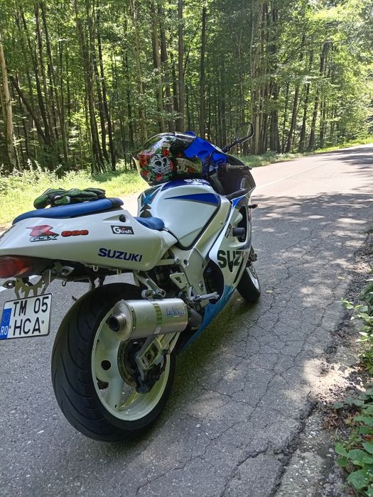 Suzuki gsxr 600 srd