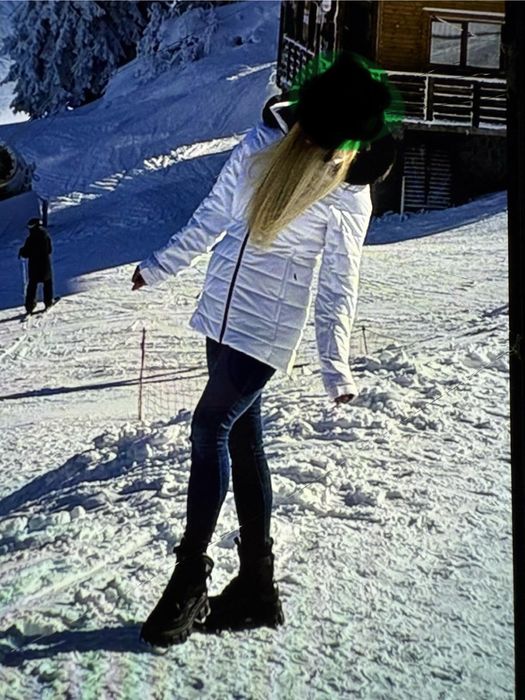 Geaca termica ,pentru munte .