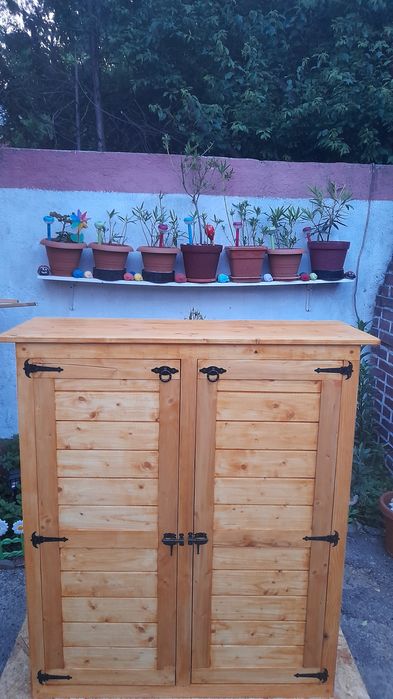 Mobilier Rustic cu feronerie rustica