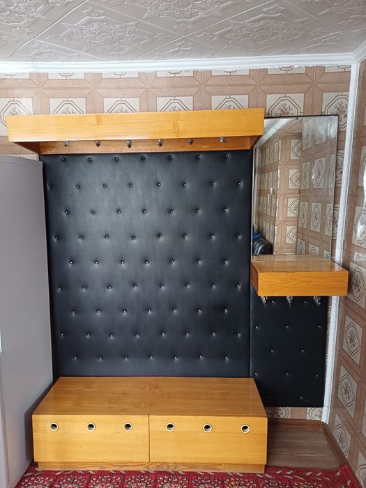 Отдам даром прихожую Срочно