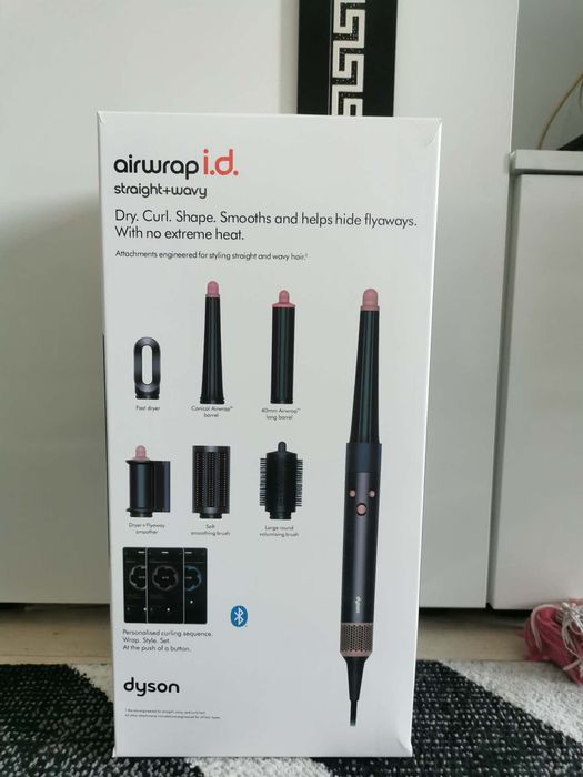 Dyson AirWrap i.d. HS08 мултистайлър чисто нов маша