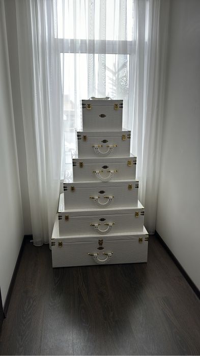 Продам свадебные сундуки недорого