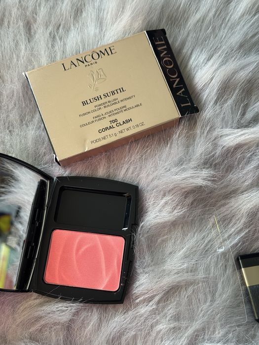 Blush Chanel/Lancome