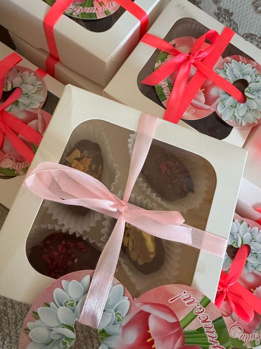 Финики в шоколаде