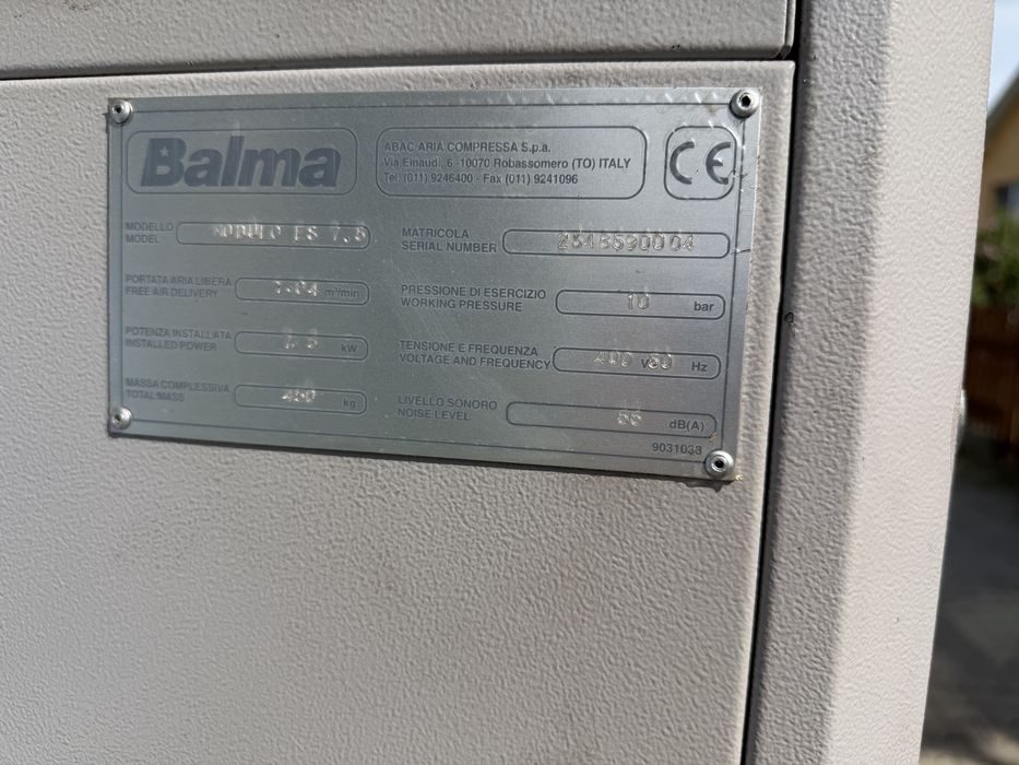 Compresor cu surub  7,5kw - Uscator -Rezervor 500l - Disponibile 4buc