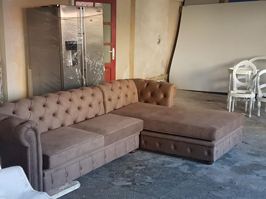 Canapea Chesterfield