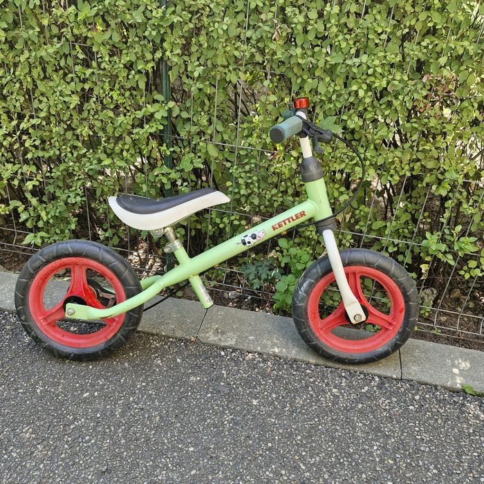 Bicicletă fără pedale marca Kettler